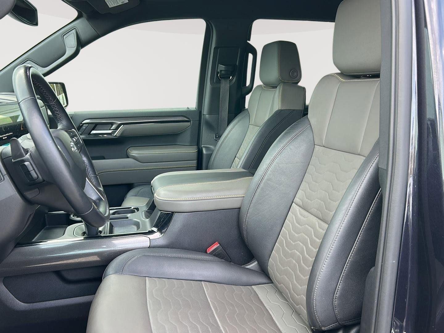 2023 Chevrolet Silverado 1500 ZR2