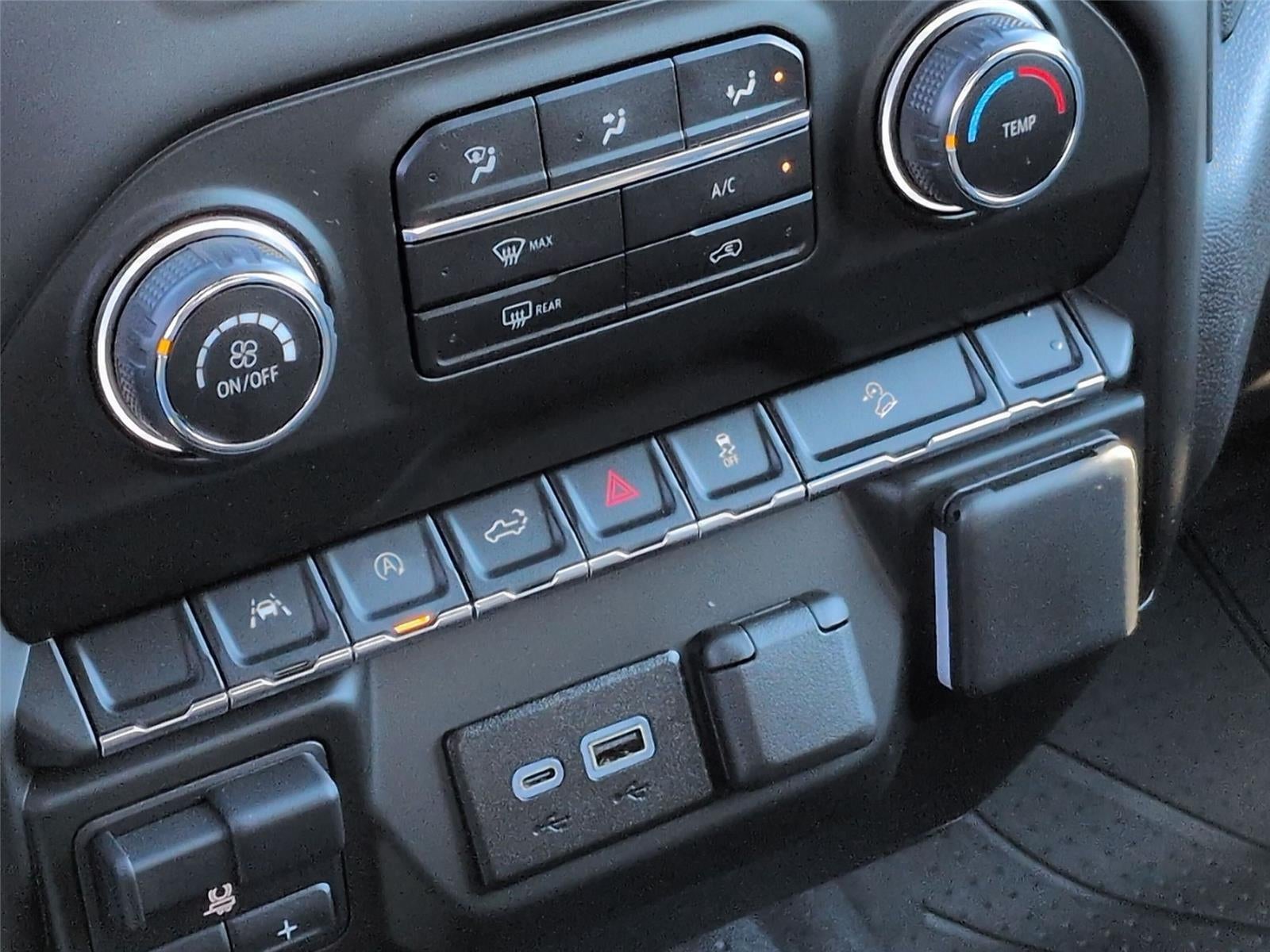 2025 Chevrolet Silverado 1500 Custom Trail Boss