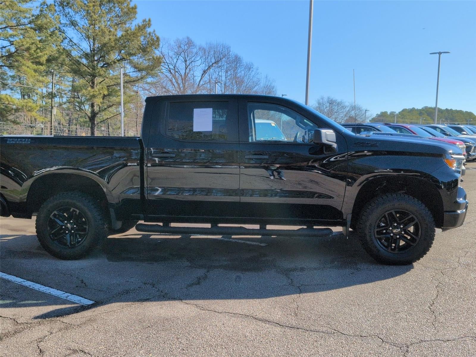 2025 Chevrolet Silverado 1500 Custom Trail Boss