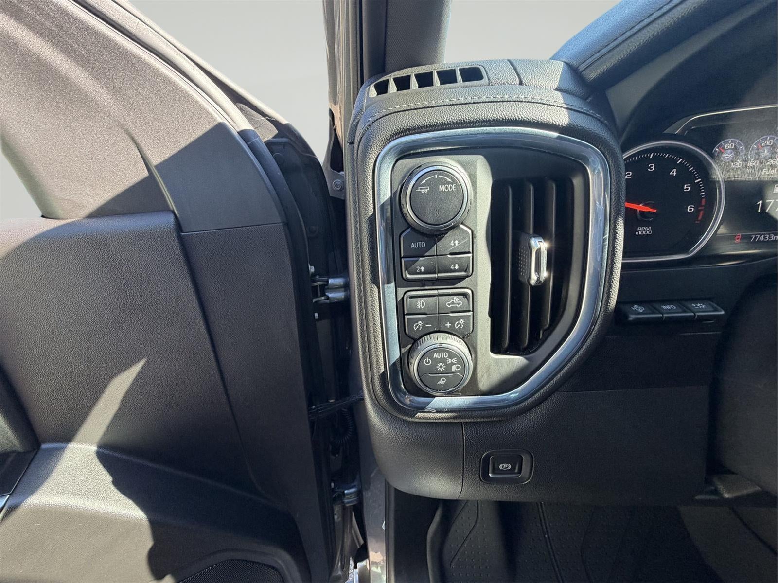 2020 Chevrolet Silverado 1500 High Country