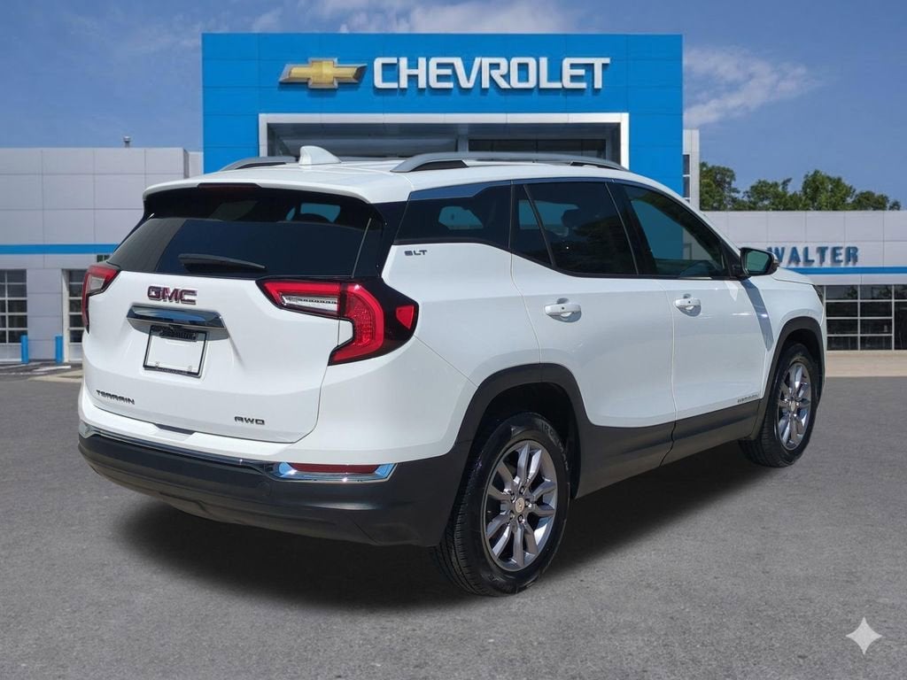 2024 GMC Terrain SLT