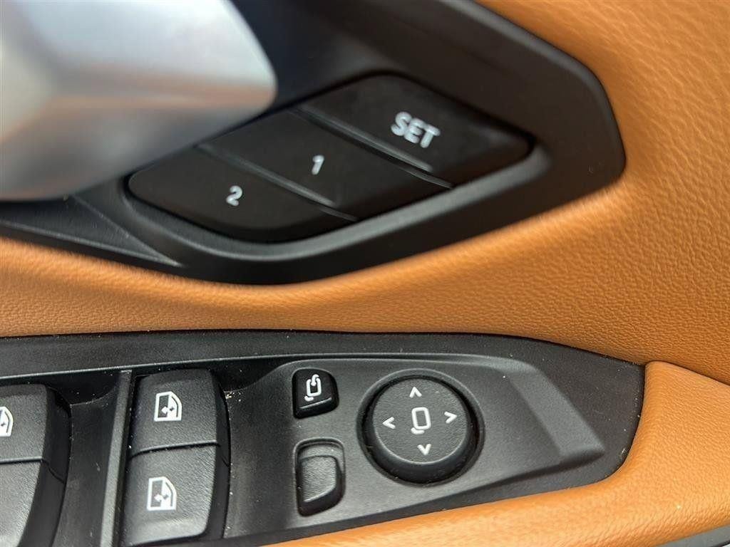 2025 BMW 330i 330i