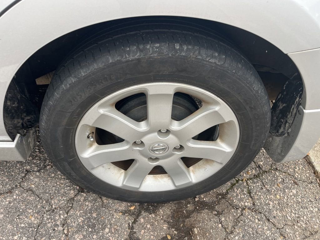 2010 Nissan Sentra 2.0SR