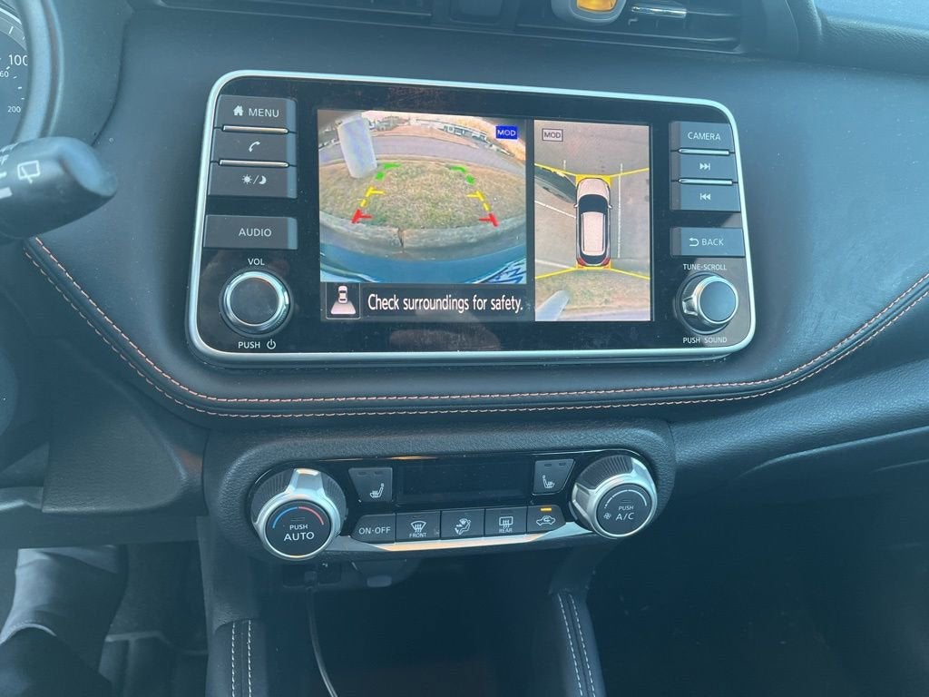 2019 Nissan Kicks SR