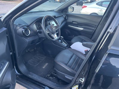 2019 Nissan Kicks SR