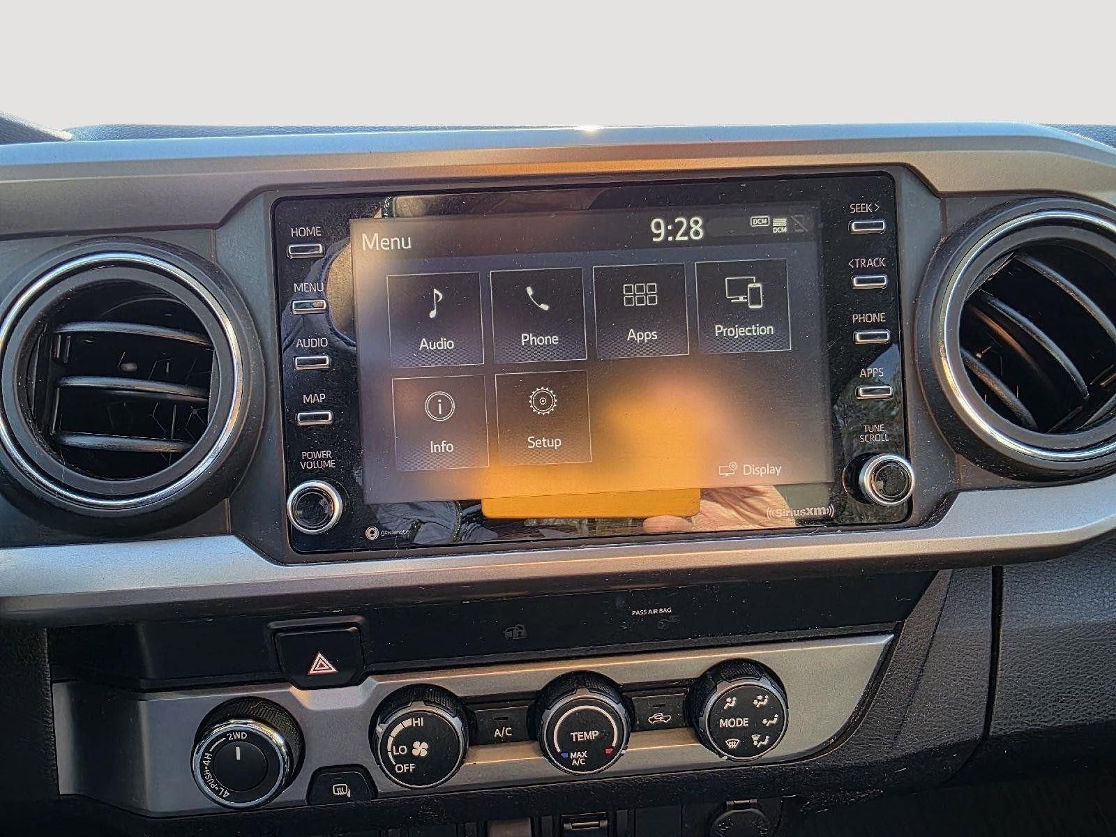 2020 Toyota Tacoma SR5 V6