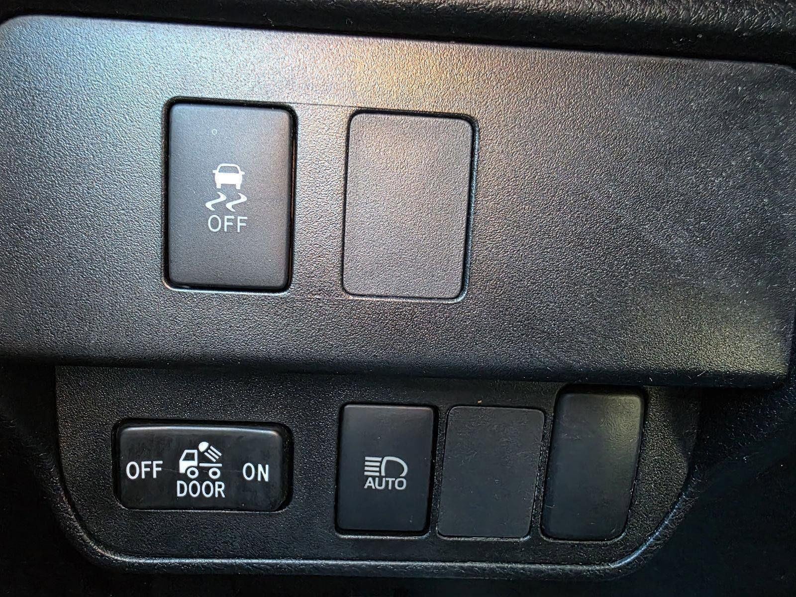 2020 Toyota Tacoma SR5 V6