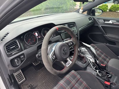 2017 Volkswagen Golf GTI Sport 4-Door