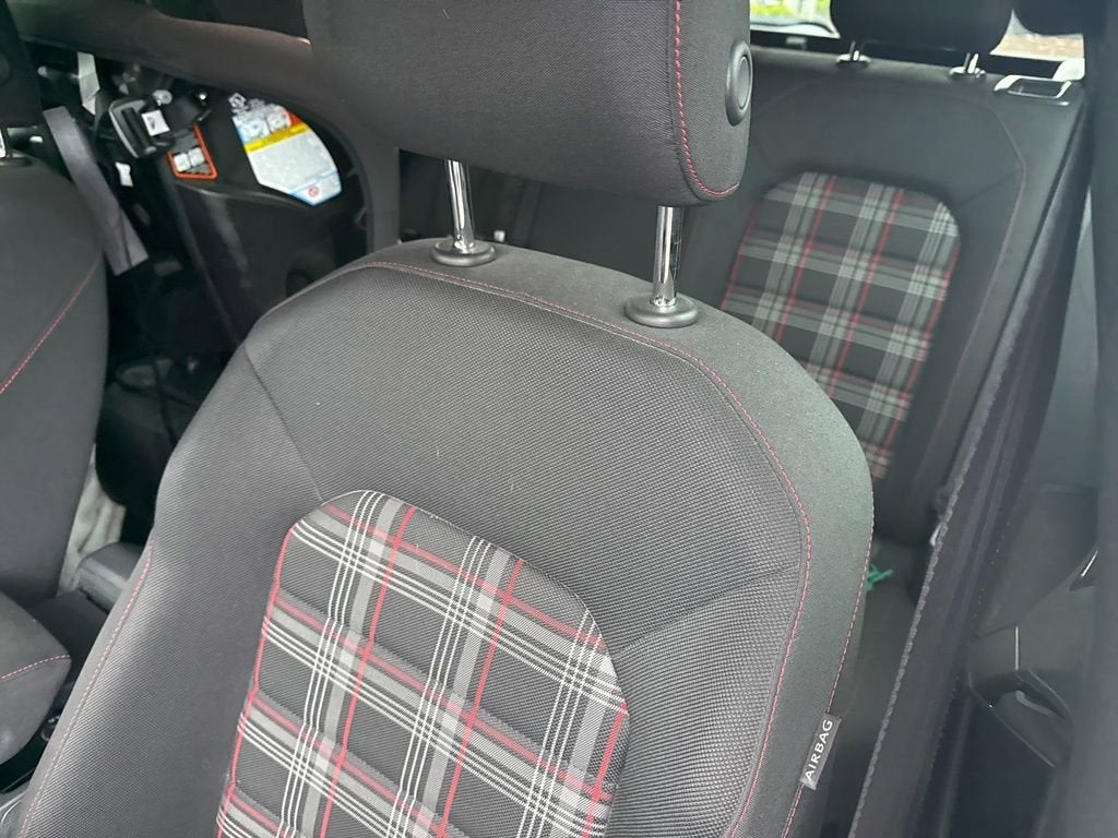 2017 Volkswagen Golf GTI Sport 4-Door