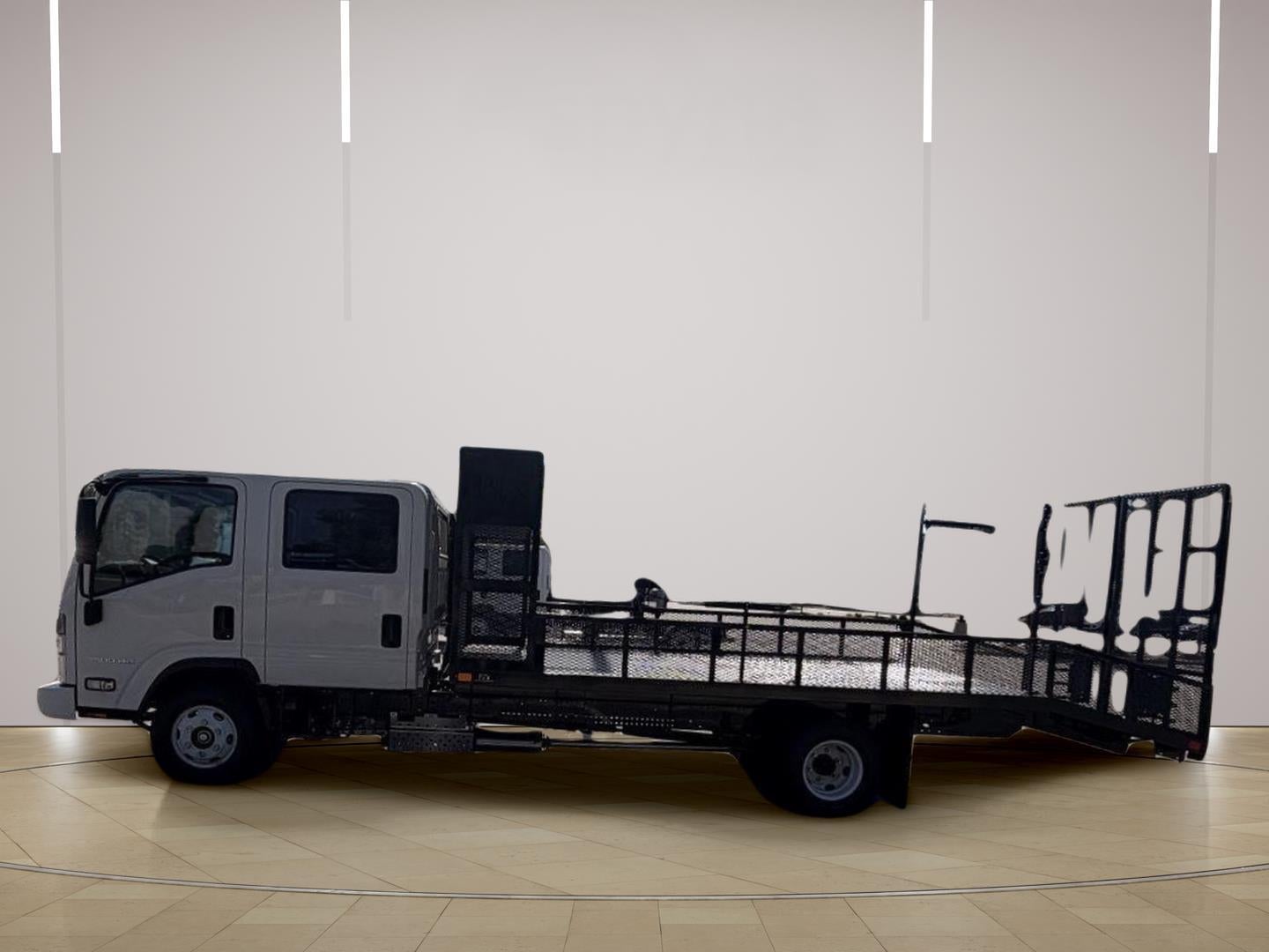 2027 Chevrolet Low Cab Forward 3500 HG 2WD Crew Cab 150"