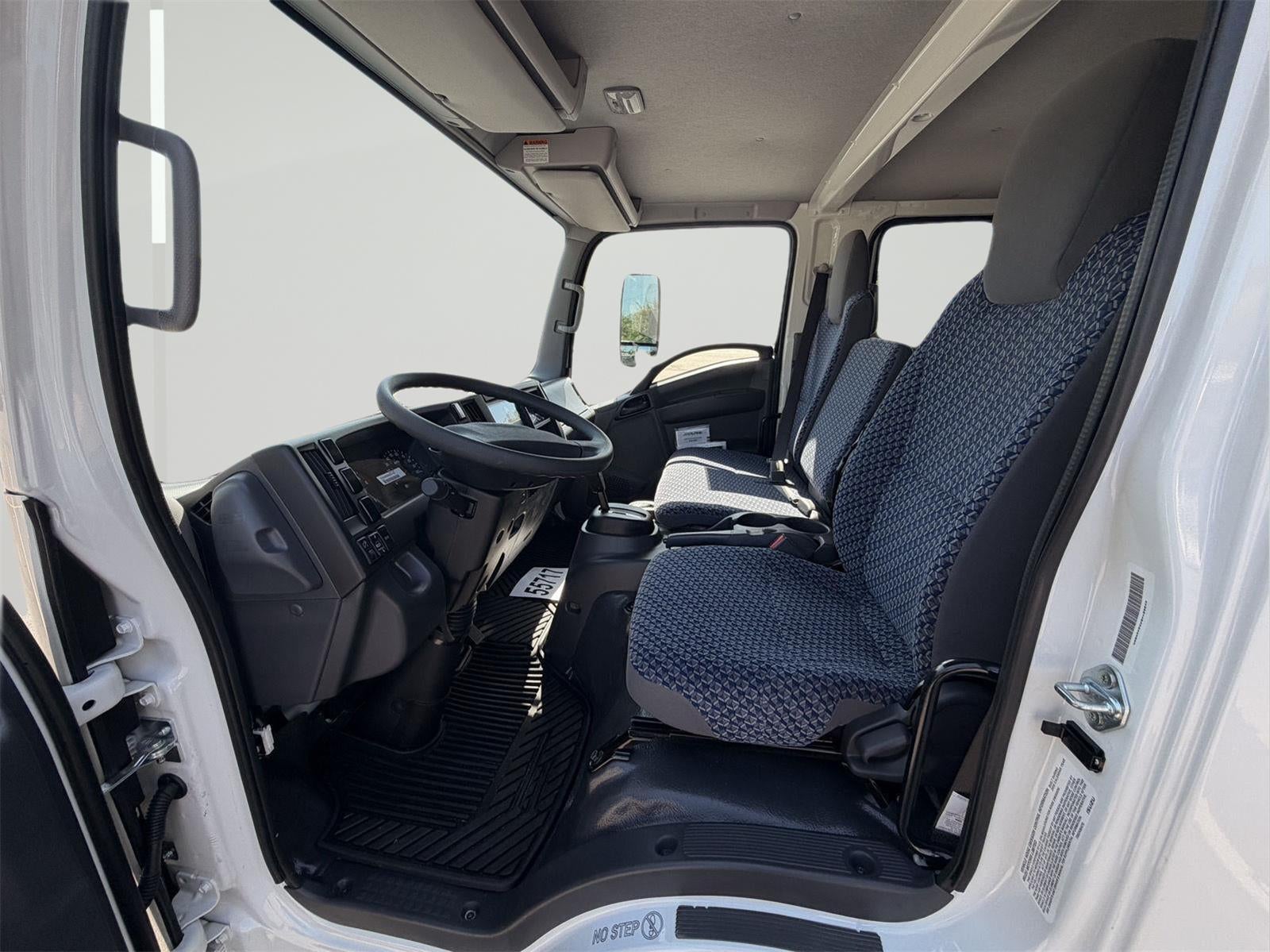 2027 Chevrolet Low Cab Forward 3500 HG 2WD Crew Cab 150"
