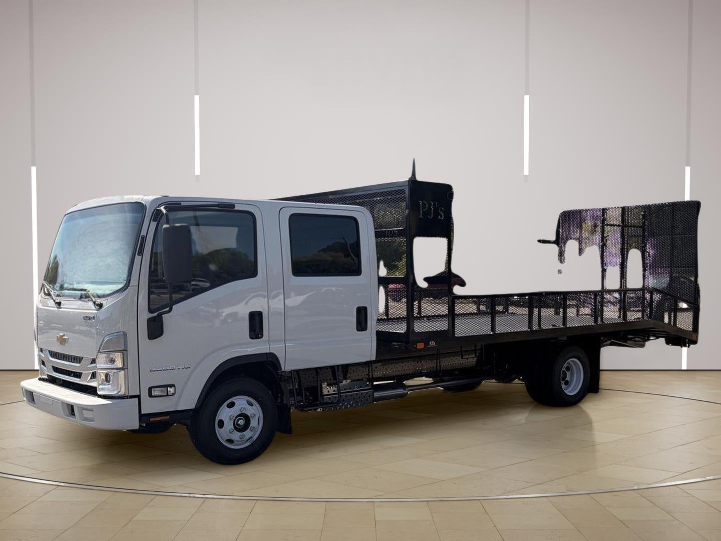 2027 Chevrolet Low Cab Forward 3500 HG 2WD Crew Cab 150"