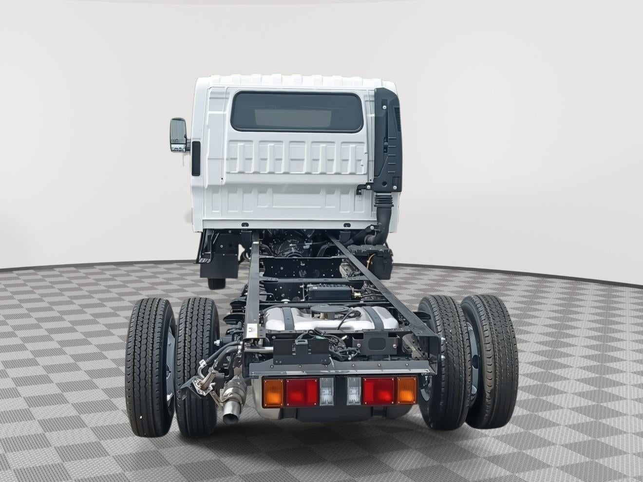 2027 Chevrolet Low Cab Forward 3500 HG 2WD Crew Cab 150"