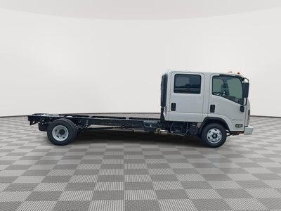 2027 Chevrolet Low Cab Forward 3500 HG 2WD Crew Cab 150"