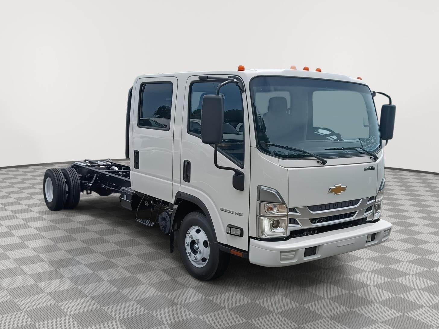 2027 Chevrolet Low Cab Forward 3500 HG 2WD Crew Cab 150"