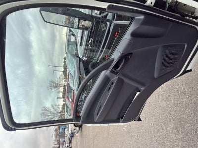 2025 Chevrolet Low Cab Forward 3500 Base