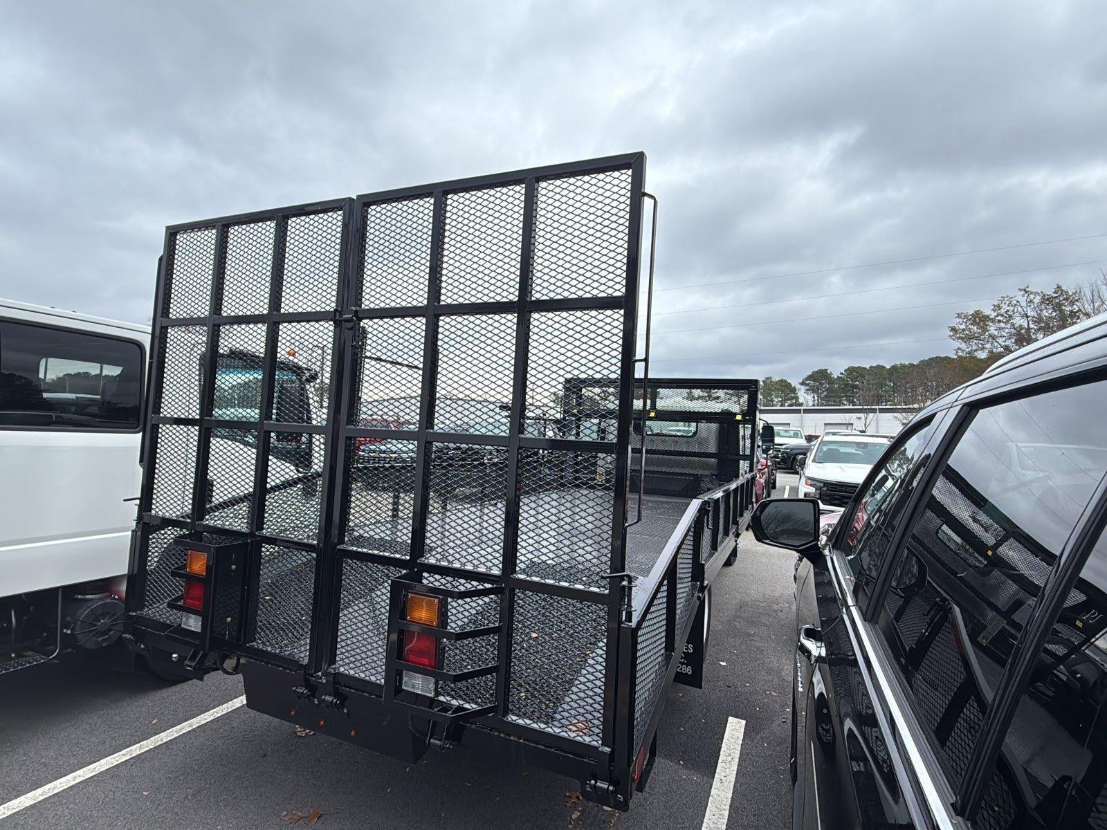 2025 Chevrolet Low Cab Forward 3500 Base