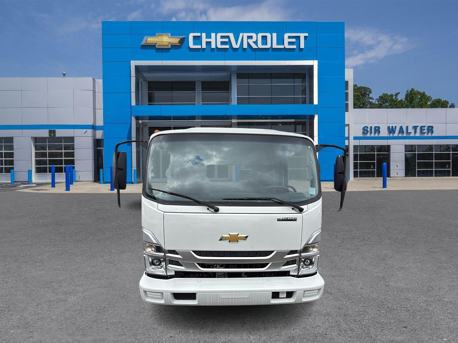 2025 Chevrolet Low Cab Forward 3500 Base