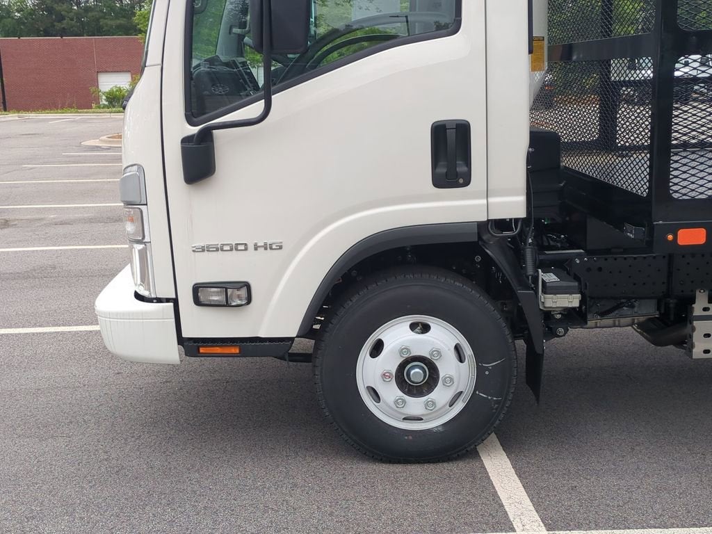 2025 Chevrolet Low Cab Forward 3500 HG Base
