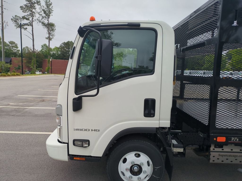 2025 Chevrolet Low Cab Forward 3500 HG Base