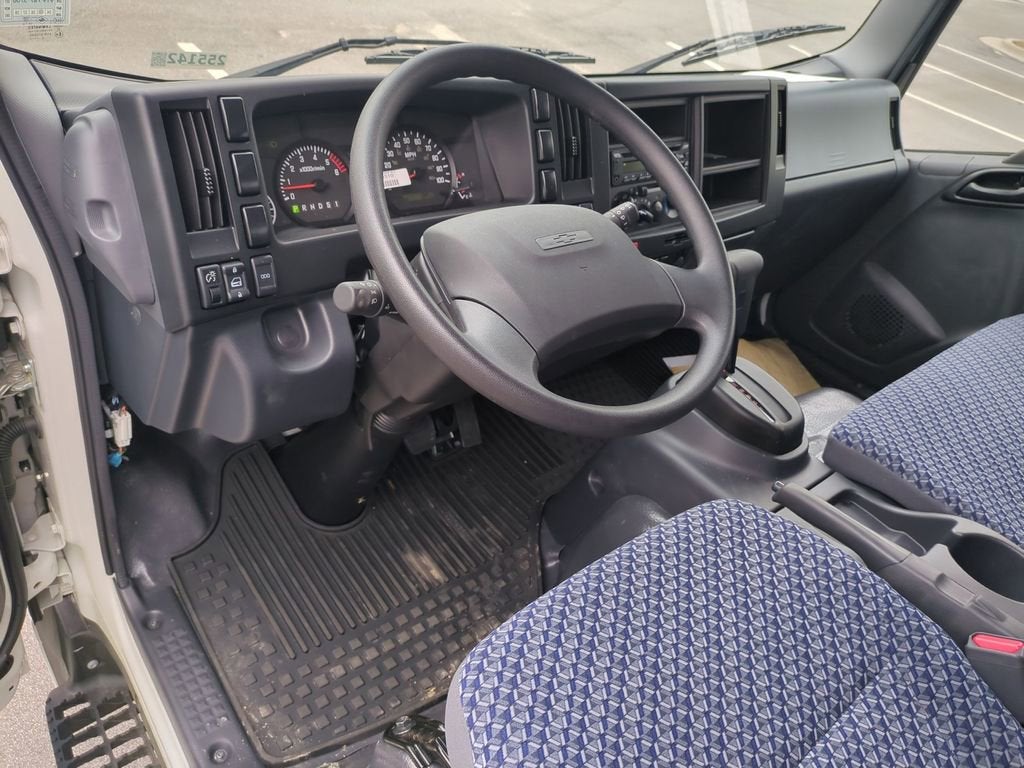 2025 Chevrolet Low Cab Forward 3500 HG Base