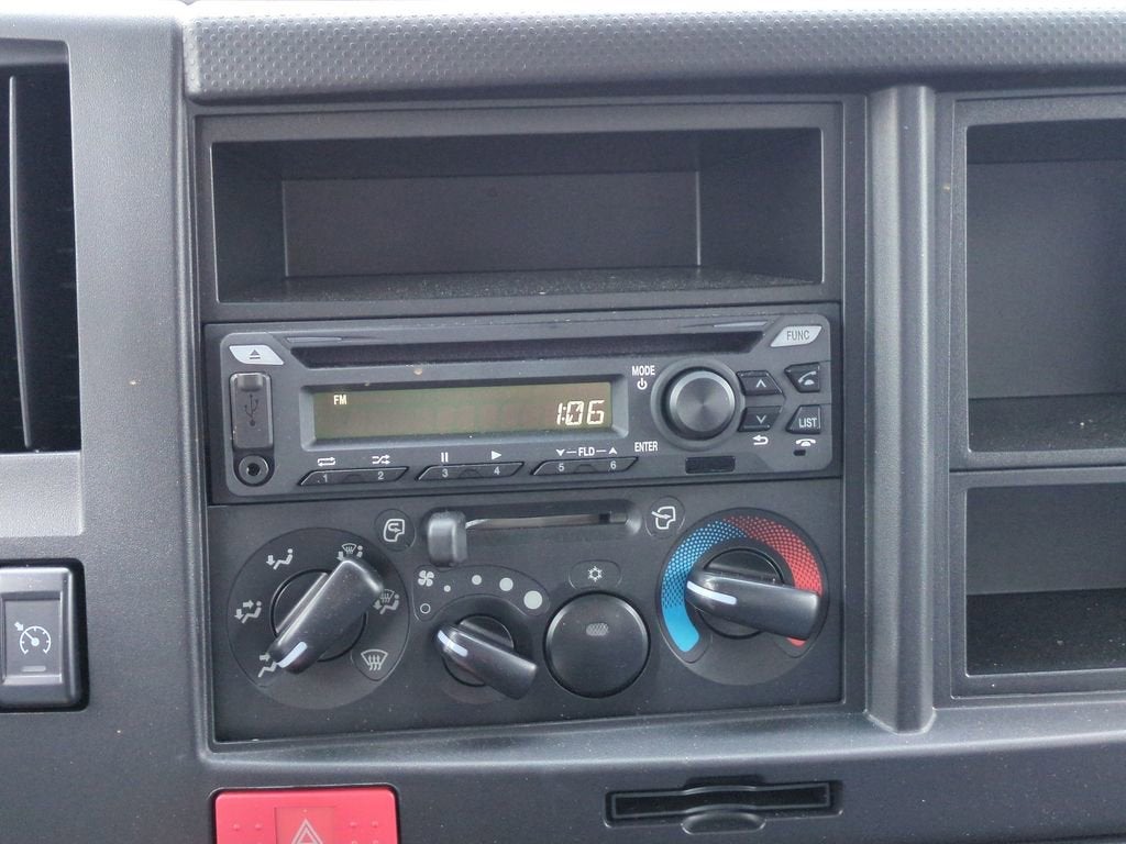 2025 Chevrolet Low Cab Forward 3500 HG Base