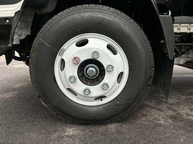 2024 Chevrolet Low Cab Forward 3500 Base