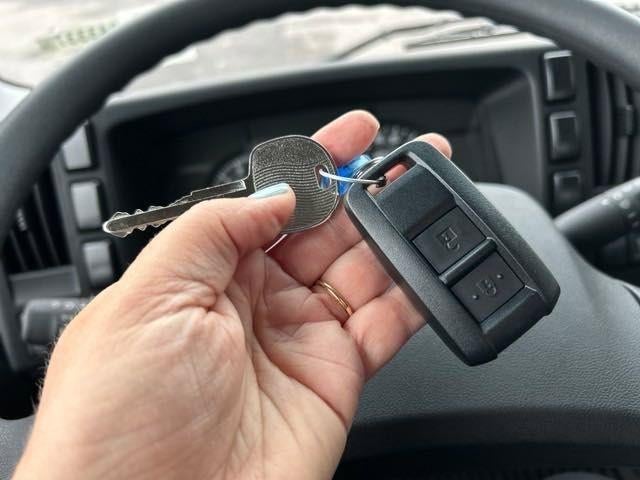 2024 Chevrolet Low Cab Forward 3500 Base