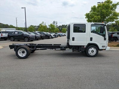 2025 Chevrolet Low Cab Forward 4500 Base