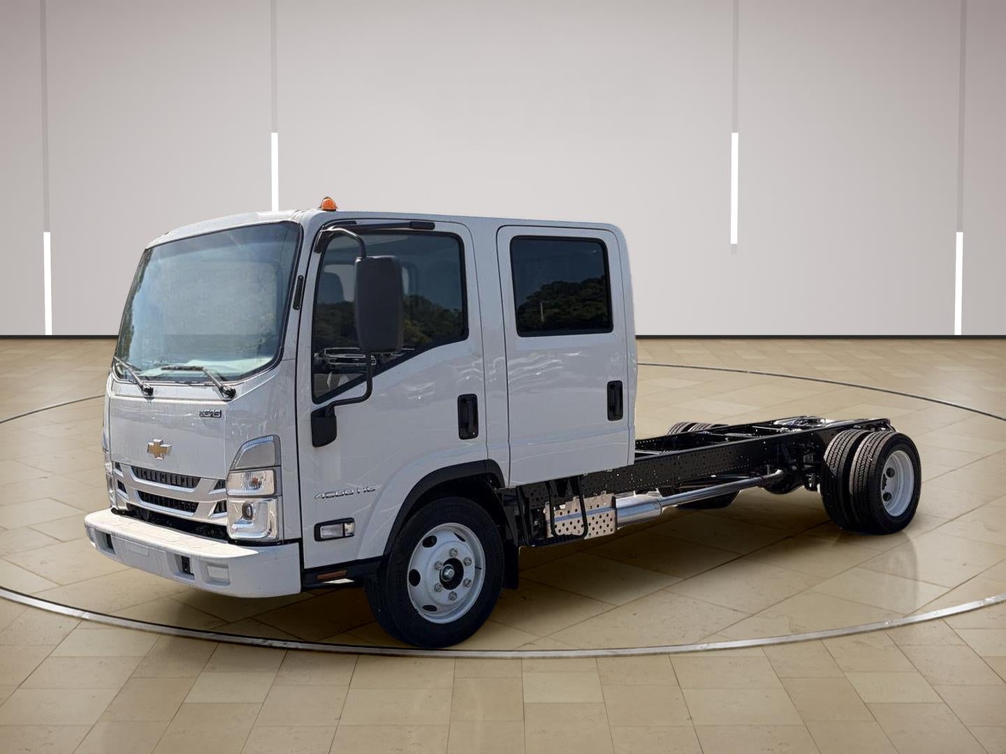 2027 Chevrolet Low Cab Forward 4500 HG 1WT