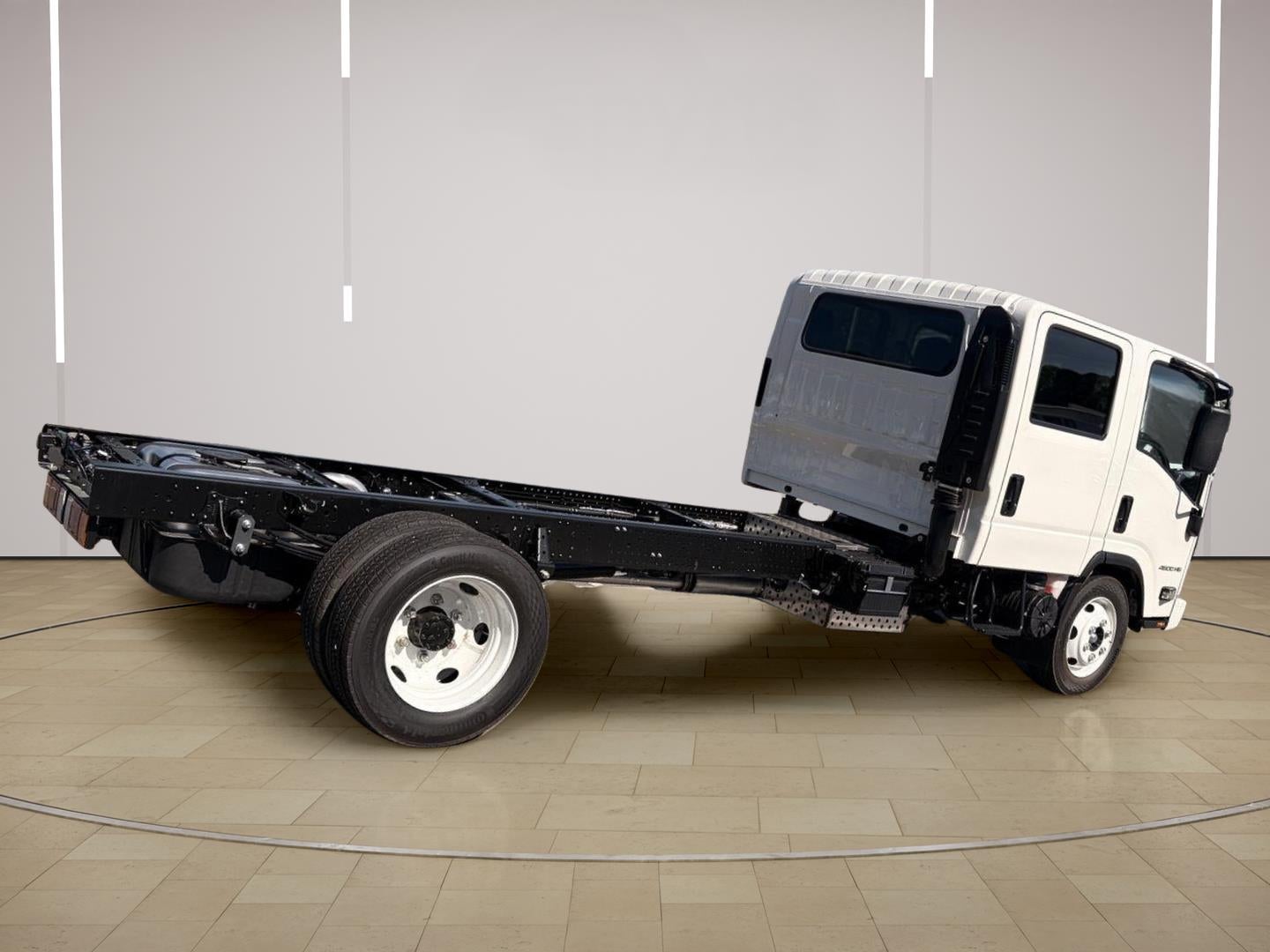 2027 Chevrolet Low Cab Forward 4500 HG 1WT