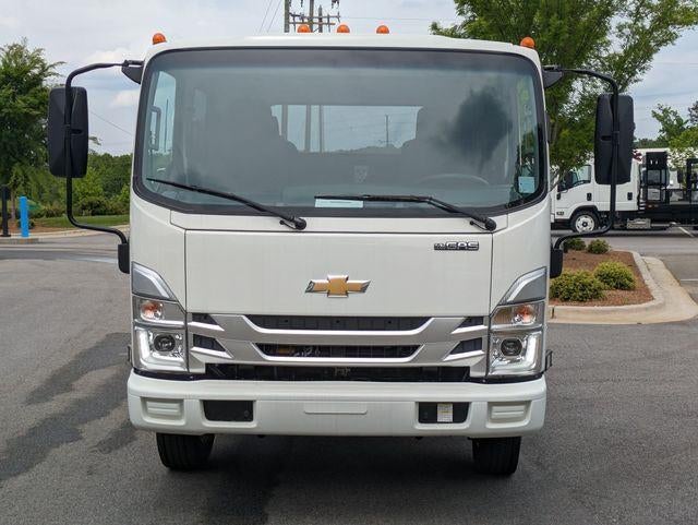 2025 Chevrolet Low Cab Forward 4500 Base