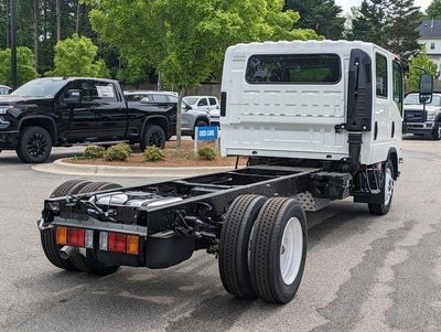 2025 Chevrolet Low Cab Forward 4500 Base