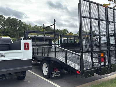 2025 Chevrolet Low Cab Forward 4500 2WD Crew Cab 176"