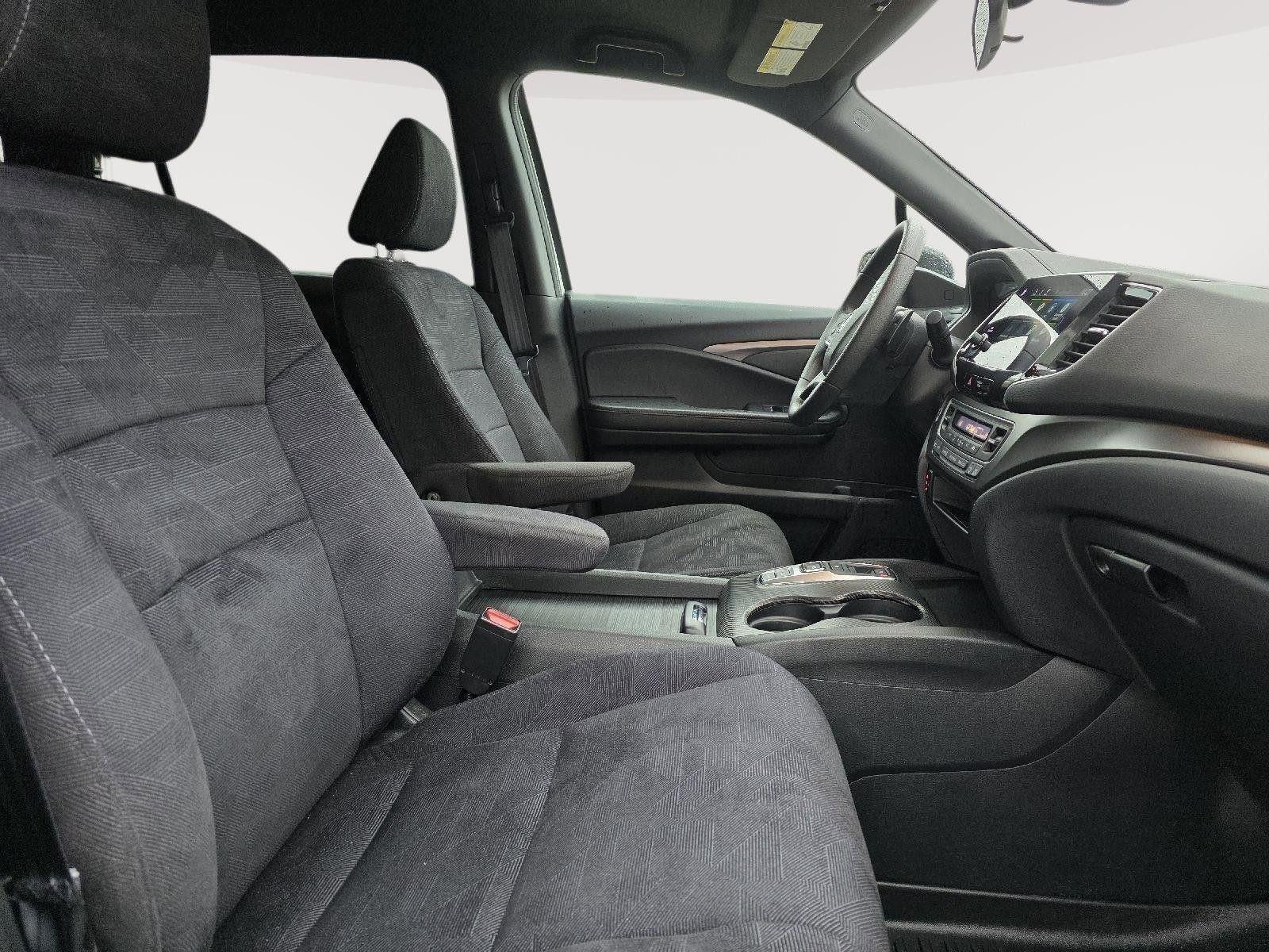 2022 Honda Pilot AWD Sport