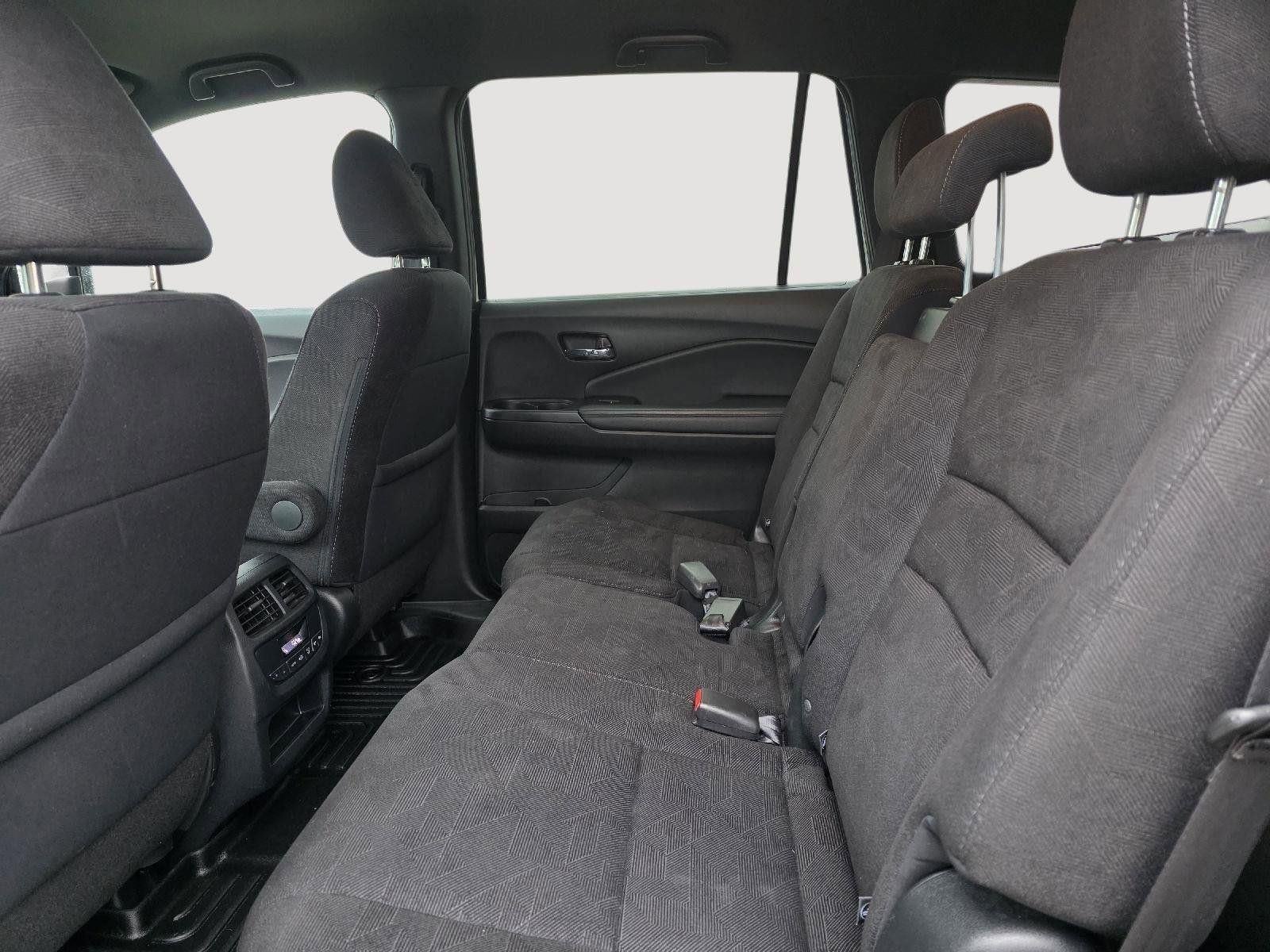 2022 Honda Pilot AWD Sport