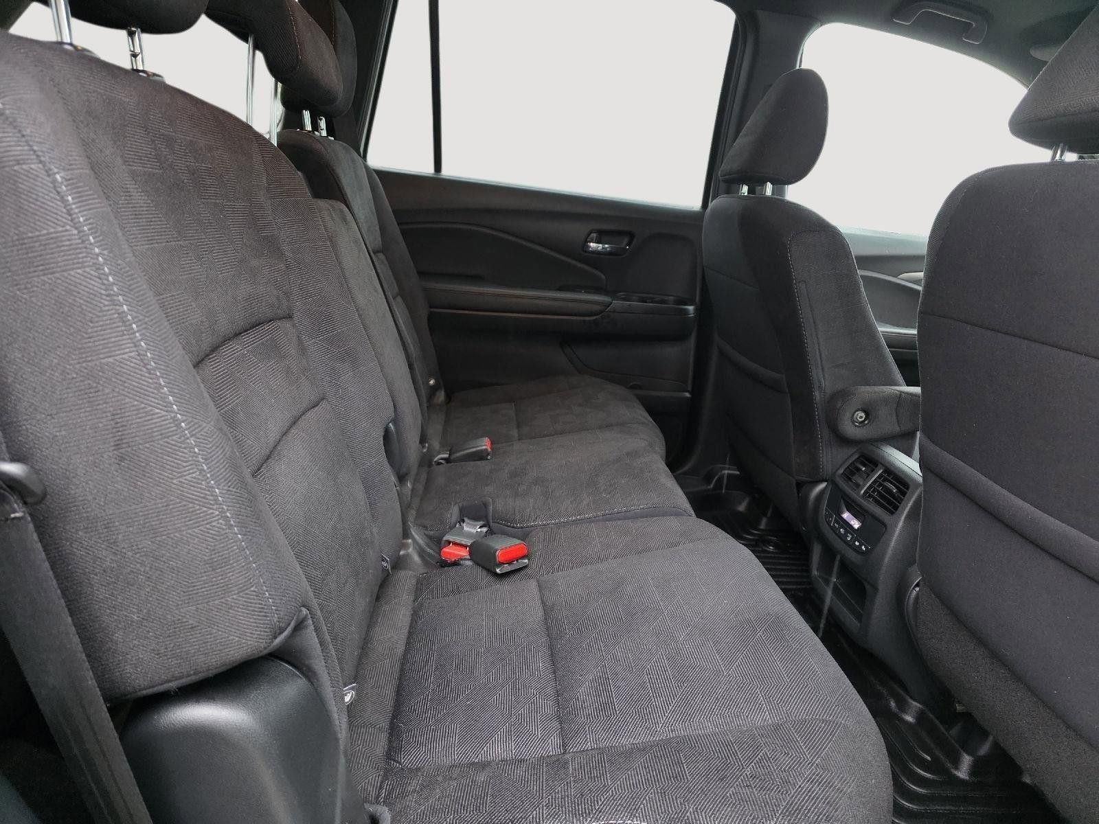 2022 Honda Pilot AWD Sport