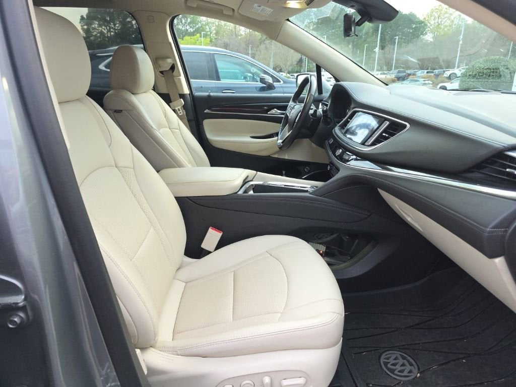 2023 Buick Enclave Premium