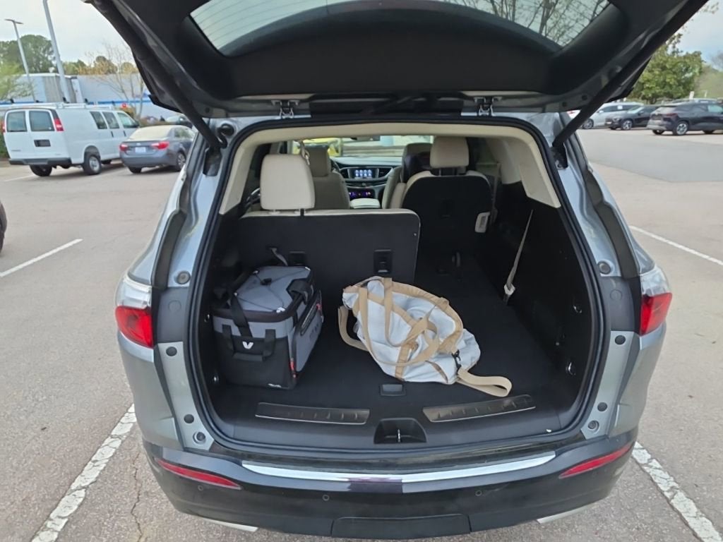 2023 Buick Enclave Premium