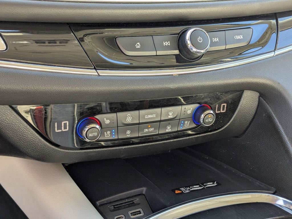 2023 Buick Enclave Premium