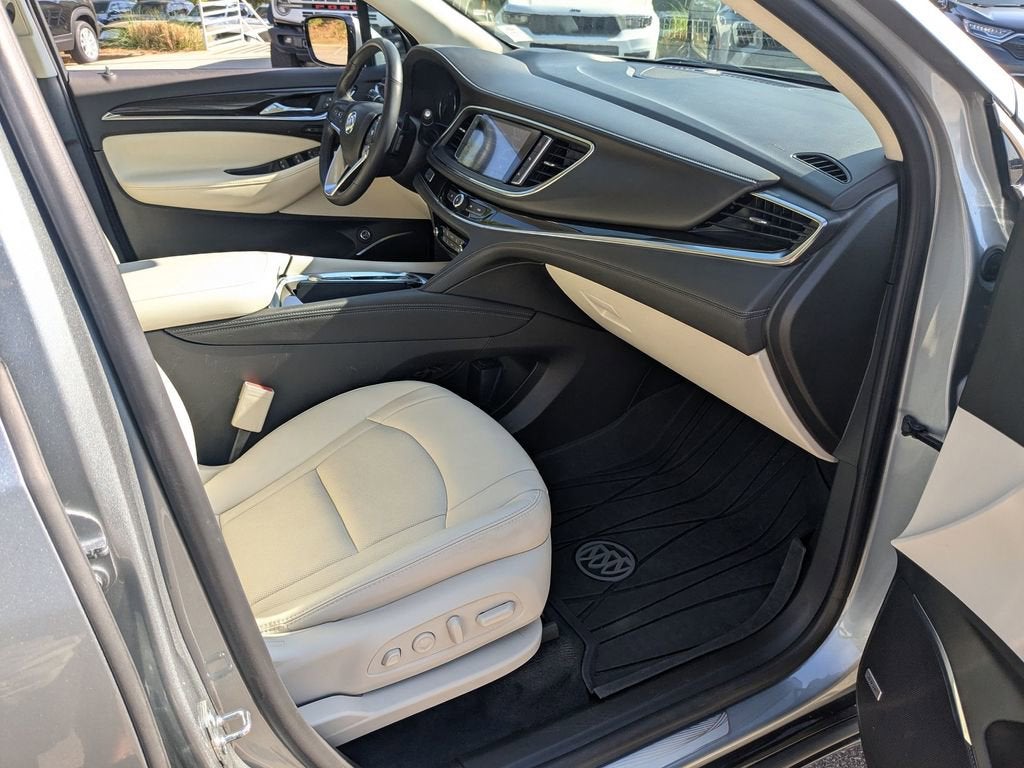 2023 Buick Enclave Premium