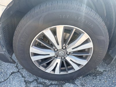 2017 Nissan Pathfinder S