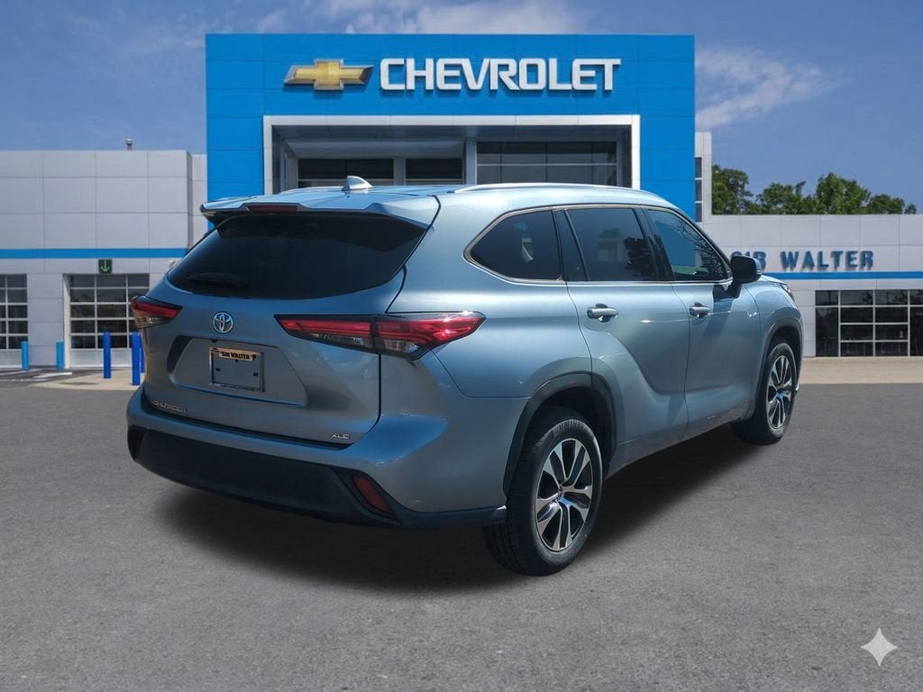 2021 Toyota Highlander XLE