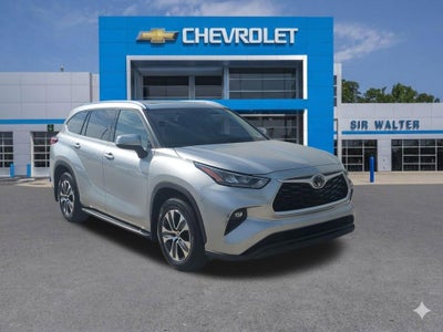 2020 Toyota Highlander XLE