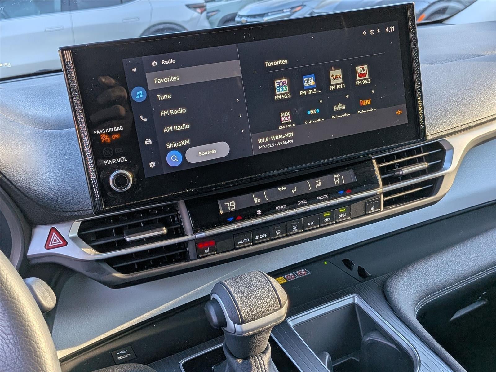 2025 Toyota Sienna XLE