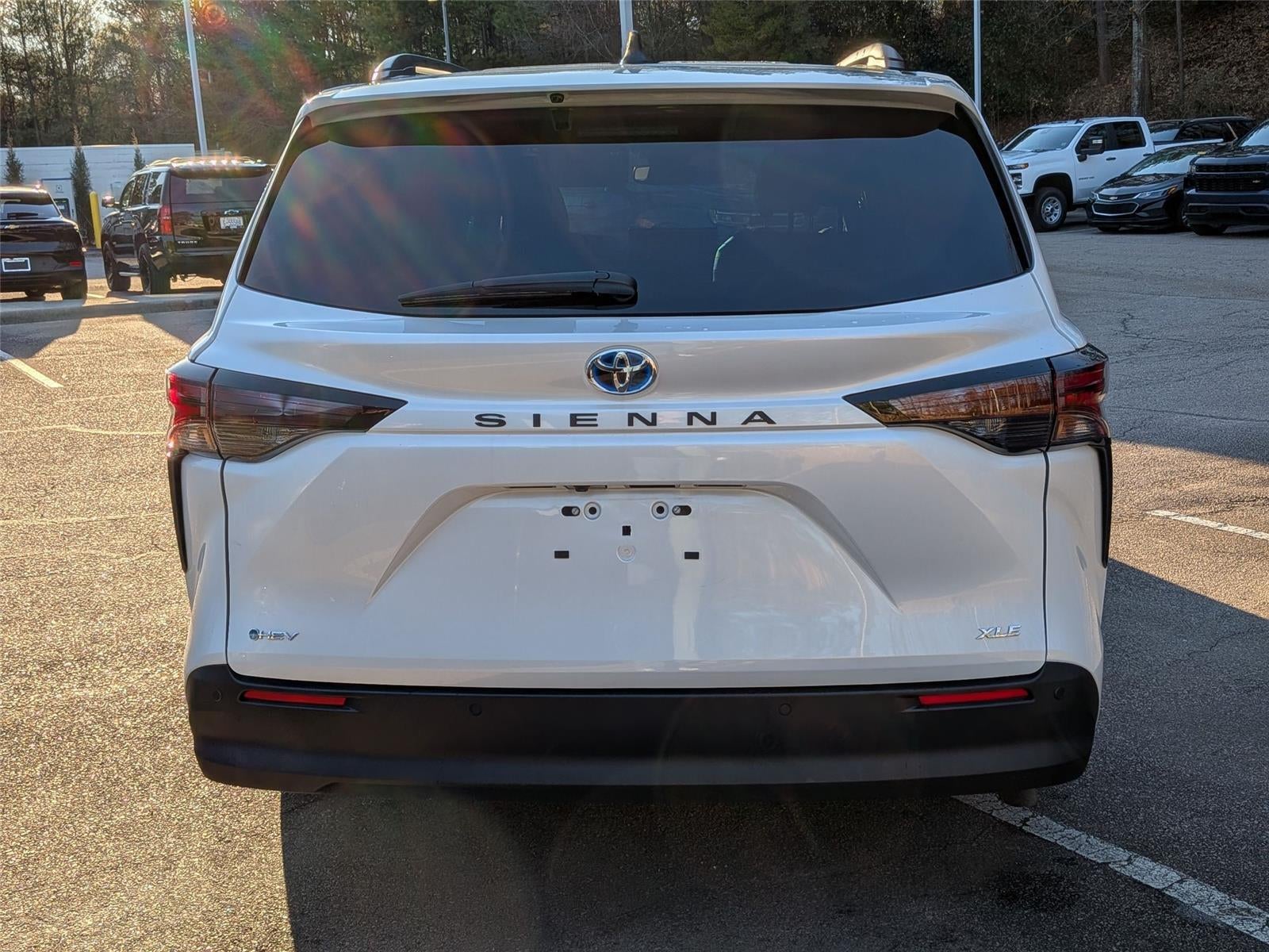 2025 Toyota Sienna XLE