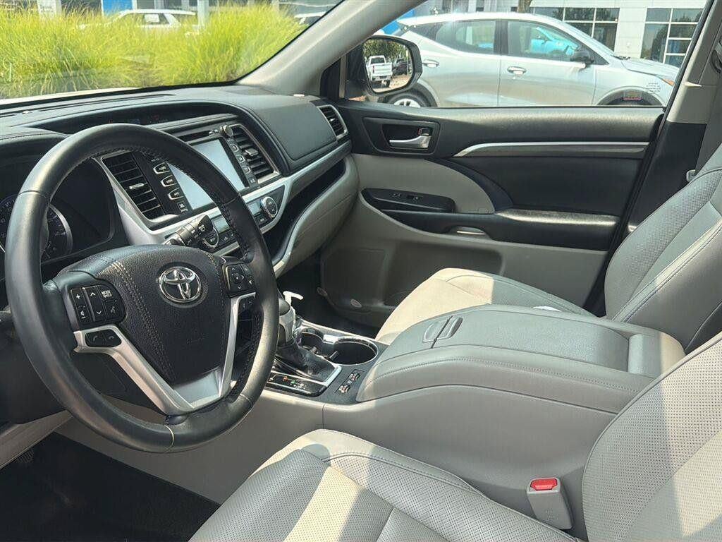 2018 Toyota Highlander Limited