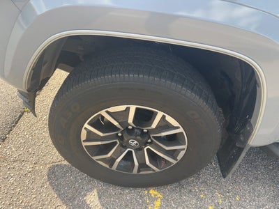 2020 Toyota Tacoma TRD Sport