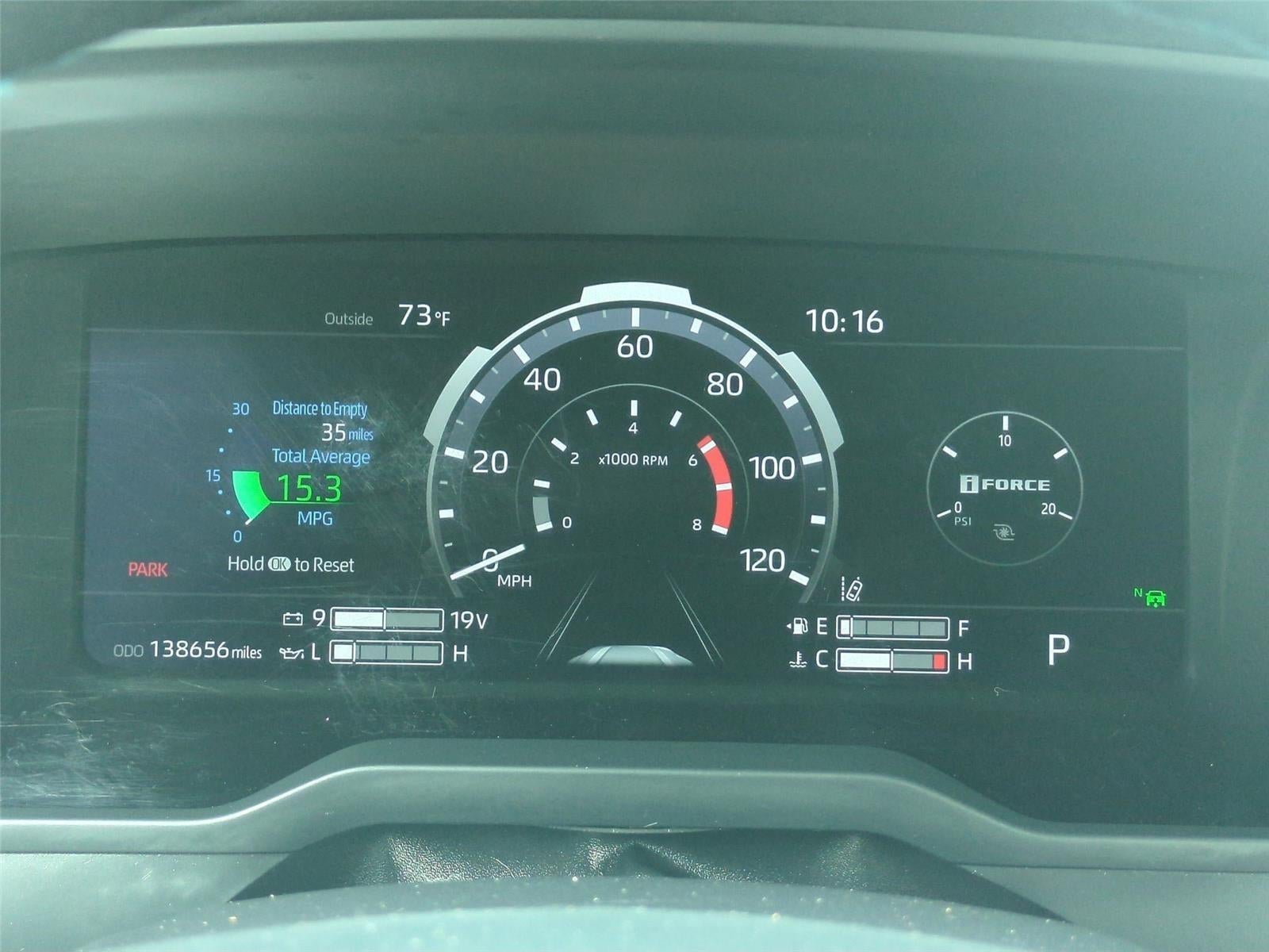 2022 Toyota Tundra Platinum