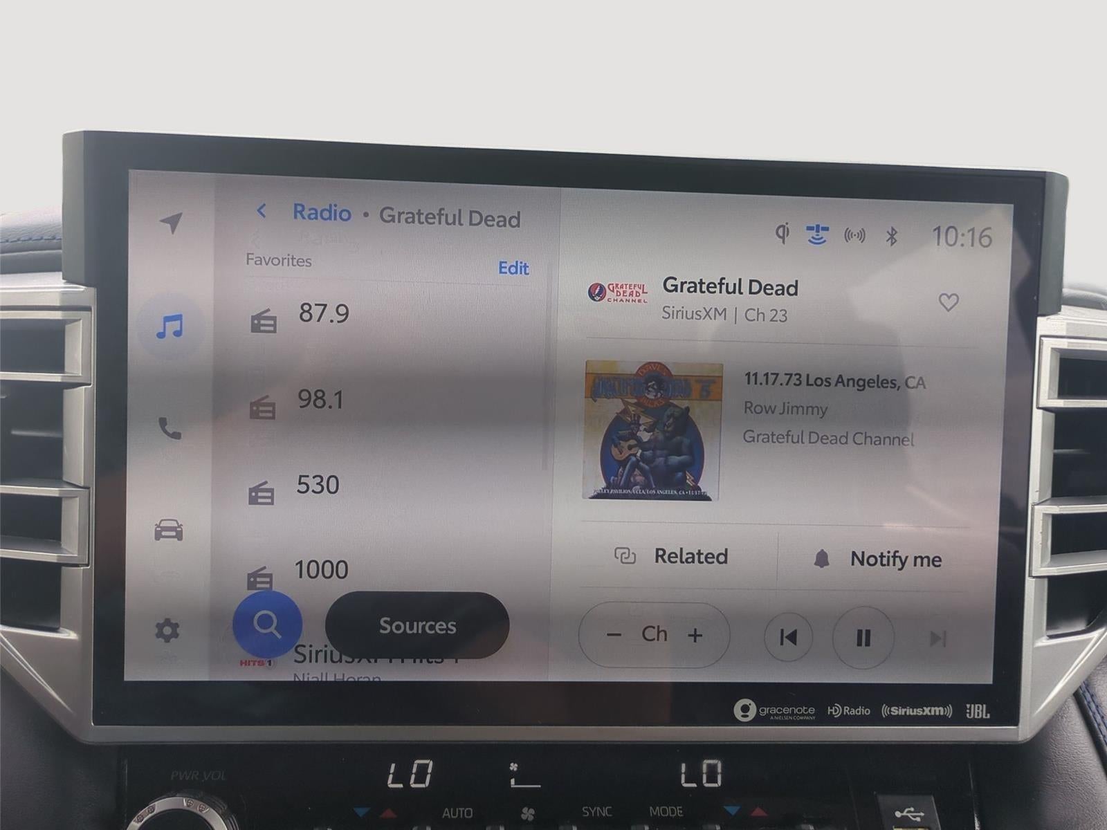 2022 Toyota Tundra Platinum